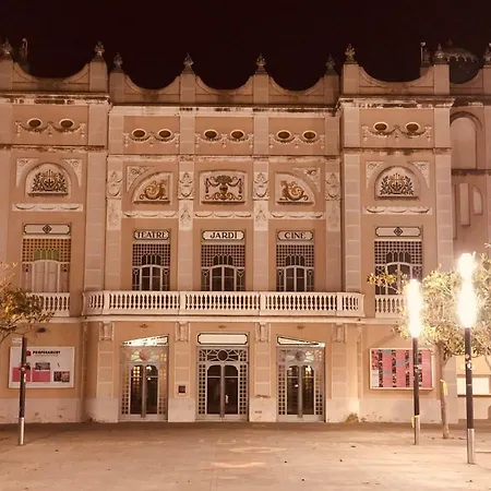 Can Jeroni Figueres (Girona) Exterior photo